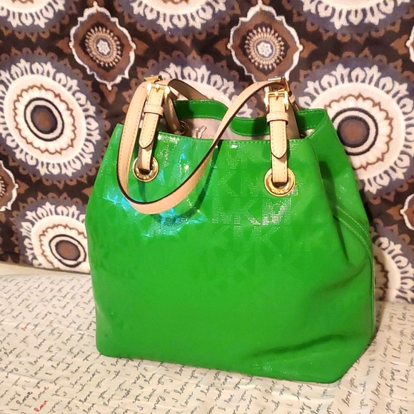 Michael Kors summer bag - Picture 1 of 9